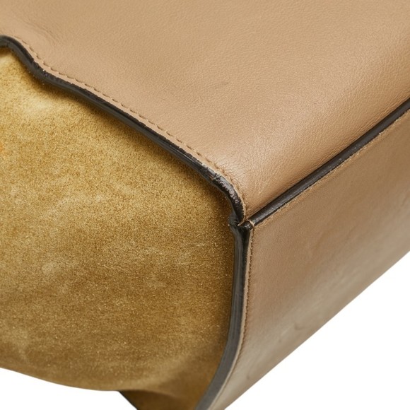 CELINE Cream Leather Shoulder Bag - Picture 6 of 16